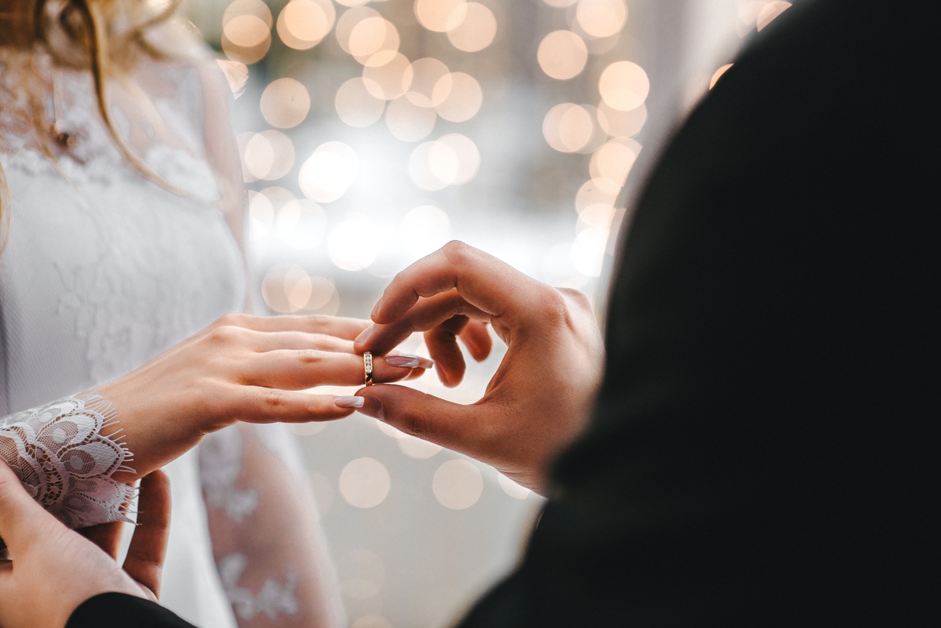 Book your wedding day in Louis Paphos Breeze